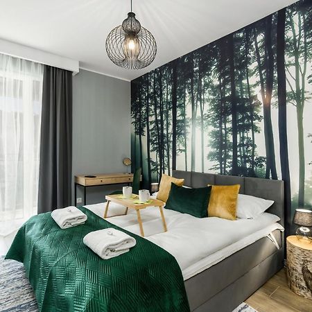 Premium Apartments Poznan Airport By Noclegi Renters エクステリア 写真