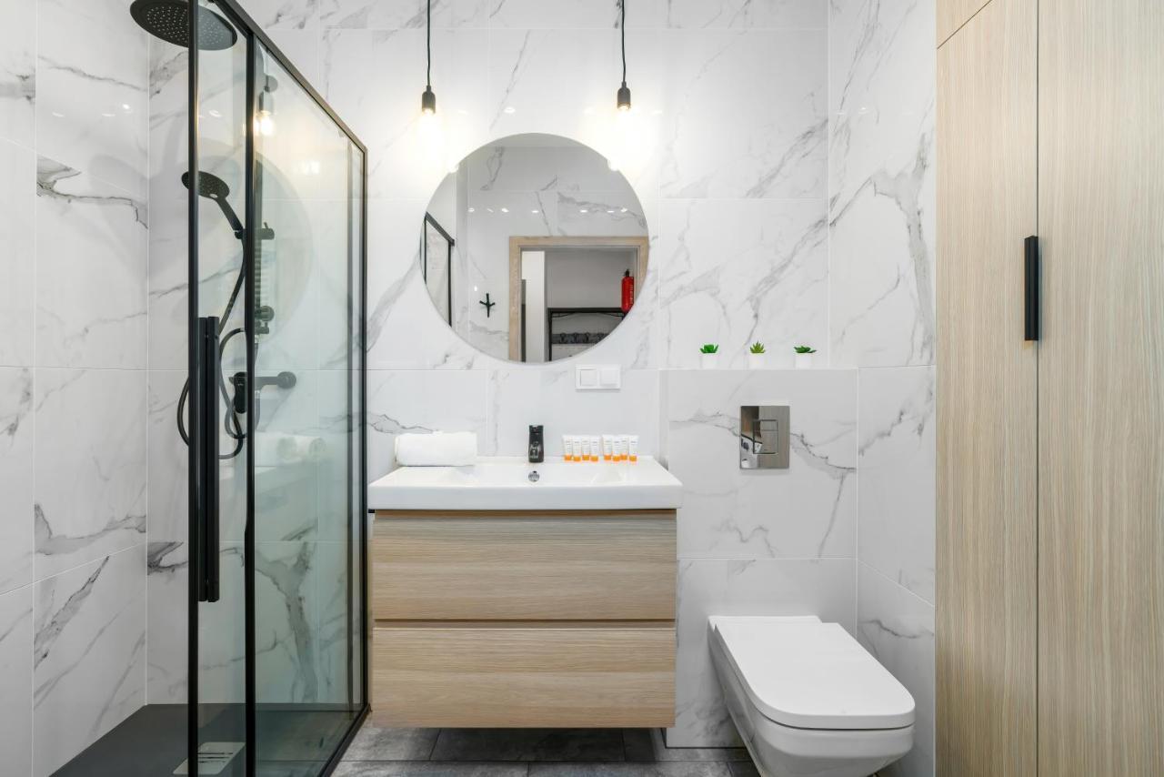 Premium Apartments Poznan Airport By Noclegi Renters エクステリア 写真
