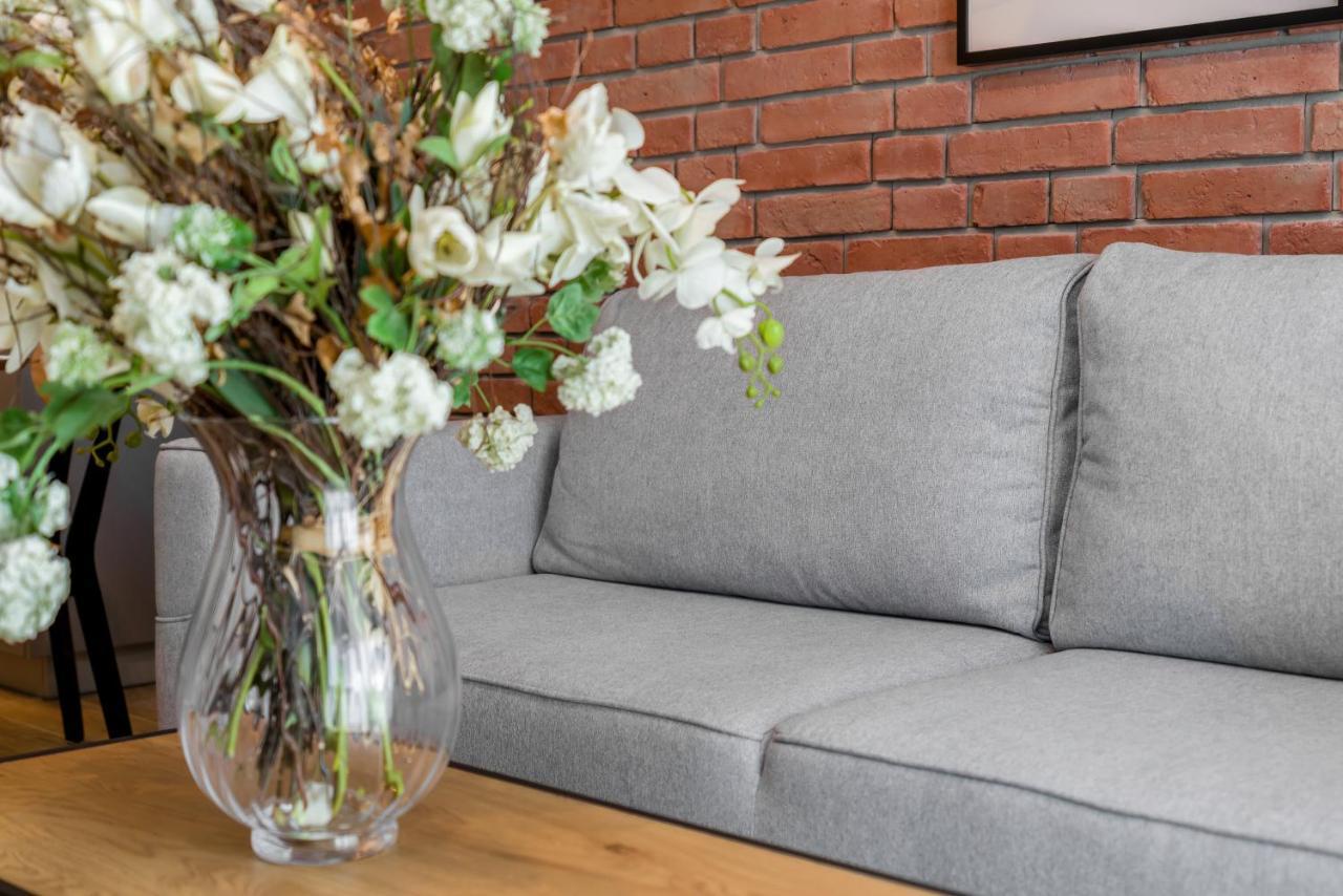 Premium Apartments Poznan Airport By Noclegi Renters エクステリア 写真