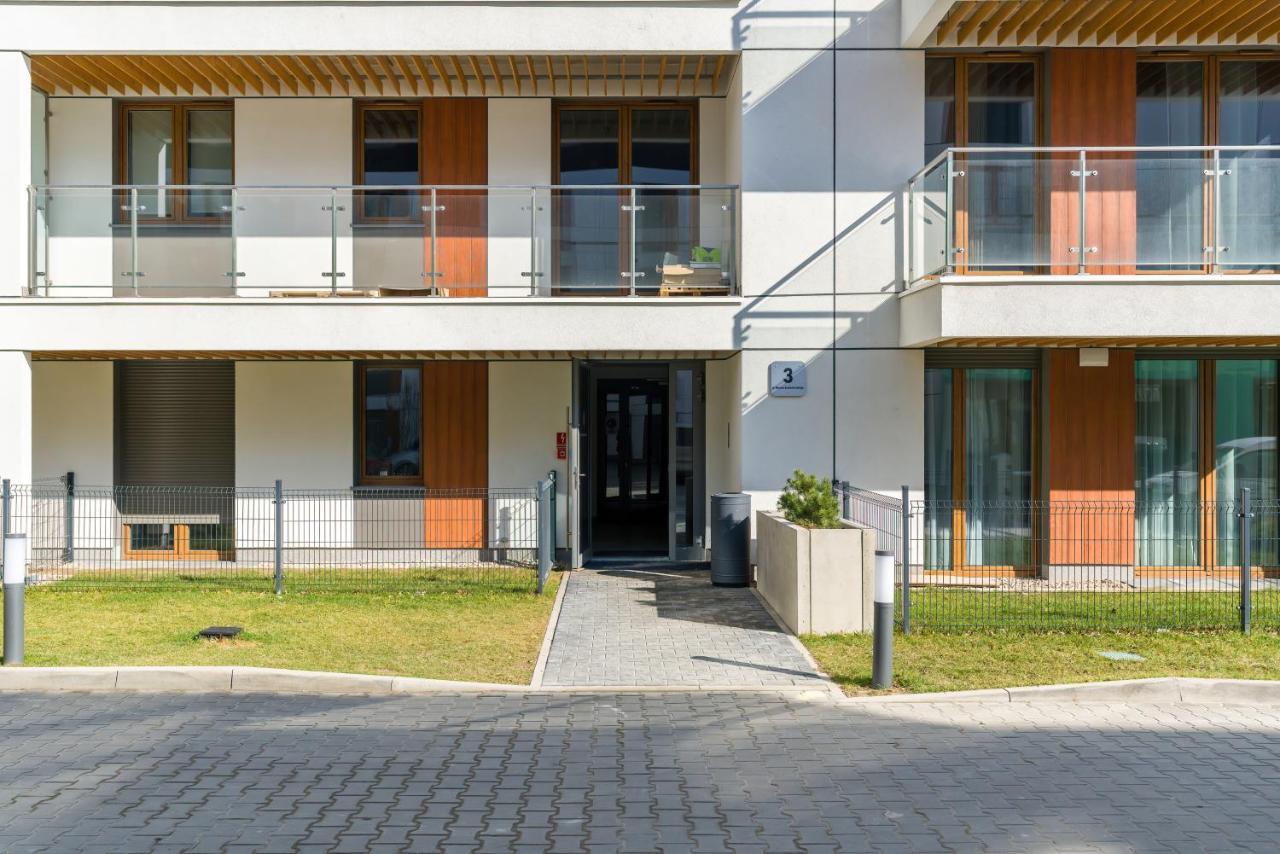 Premium Apartments Poznan Airport By Noclegi Renters エクステリア 写真
