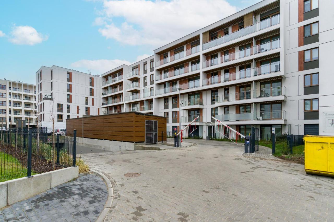Premium Apartments Poznan Airport By Noclegi Renters エクステリア 写真