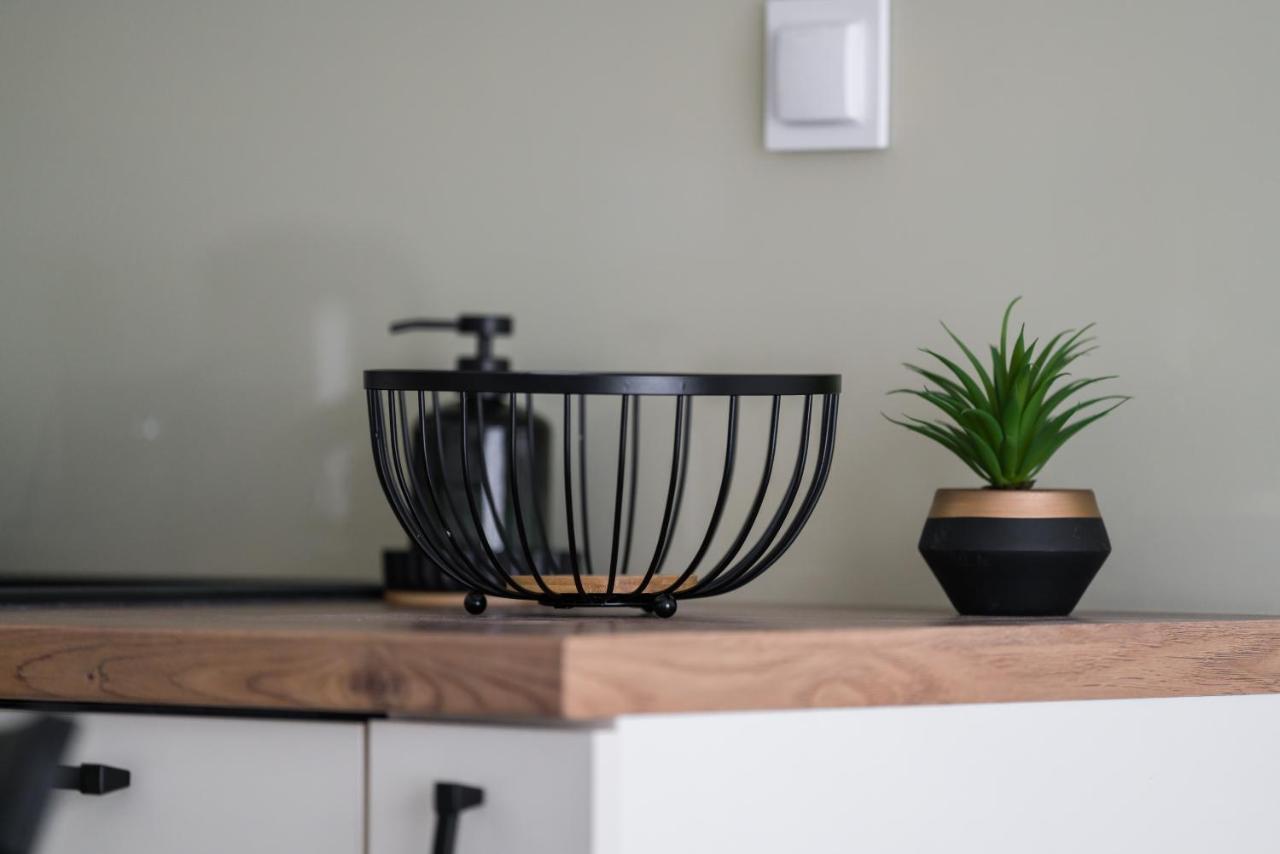 Premium Apartments Poznan Airport By Noclegi Renters エクステリア 写真